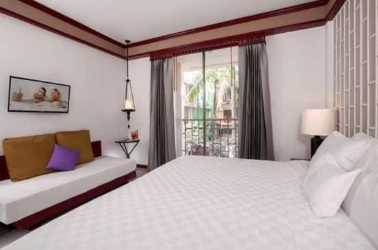 The Top Patong Resort ภายนอก รูปภาพ